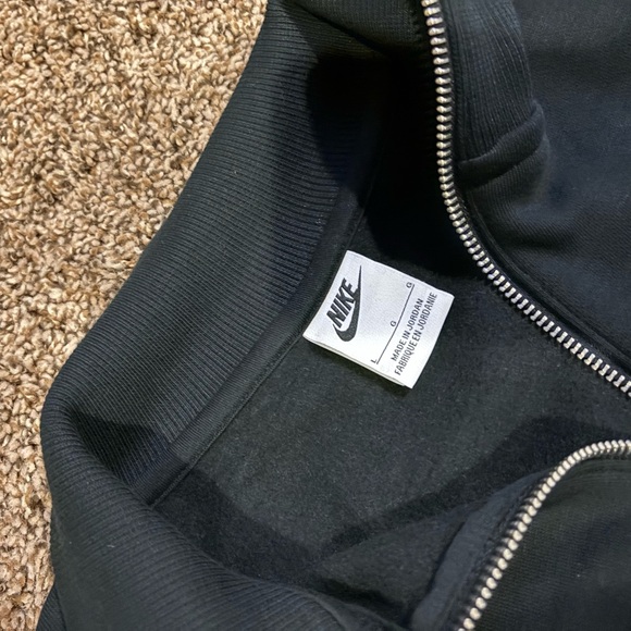 Nike Black Zip-Up Sweatshirt - Picture 3 of 3